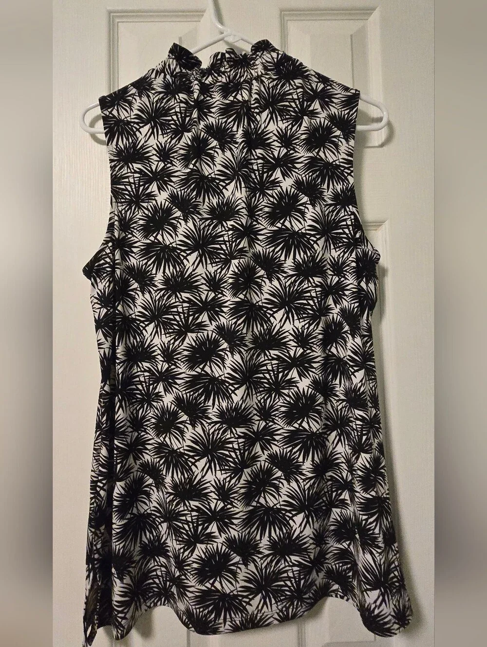 Michael Kors Tropical Top, Size Large - Picture 2 of 6